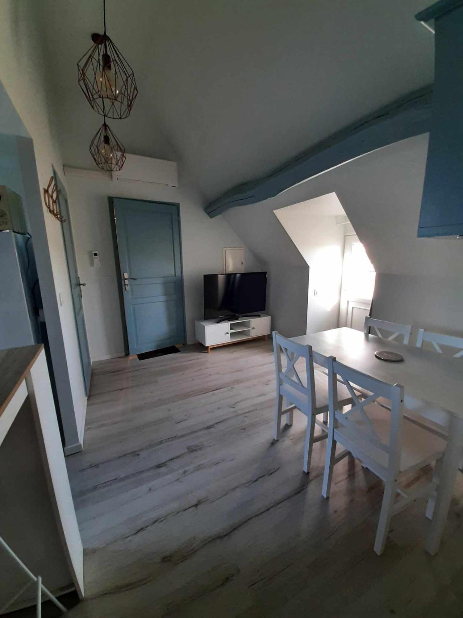 Gite De Charme, Grand Confort Marolles-sous-Lignieres Екстериор снимка